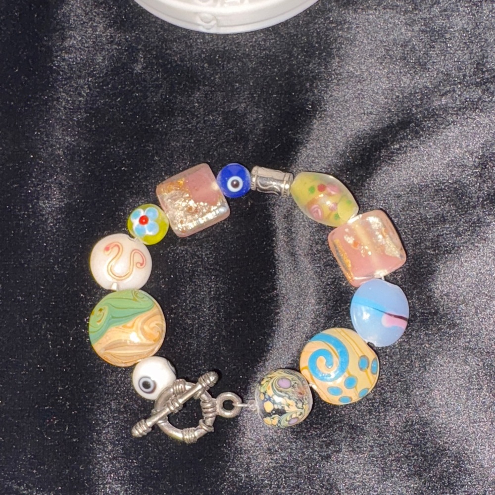 Beautiful Colorful hand painted glass Beaded Bracelet silver toggle clasp 6.25”